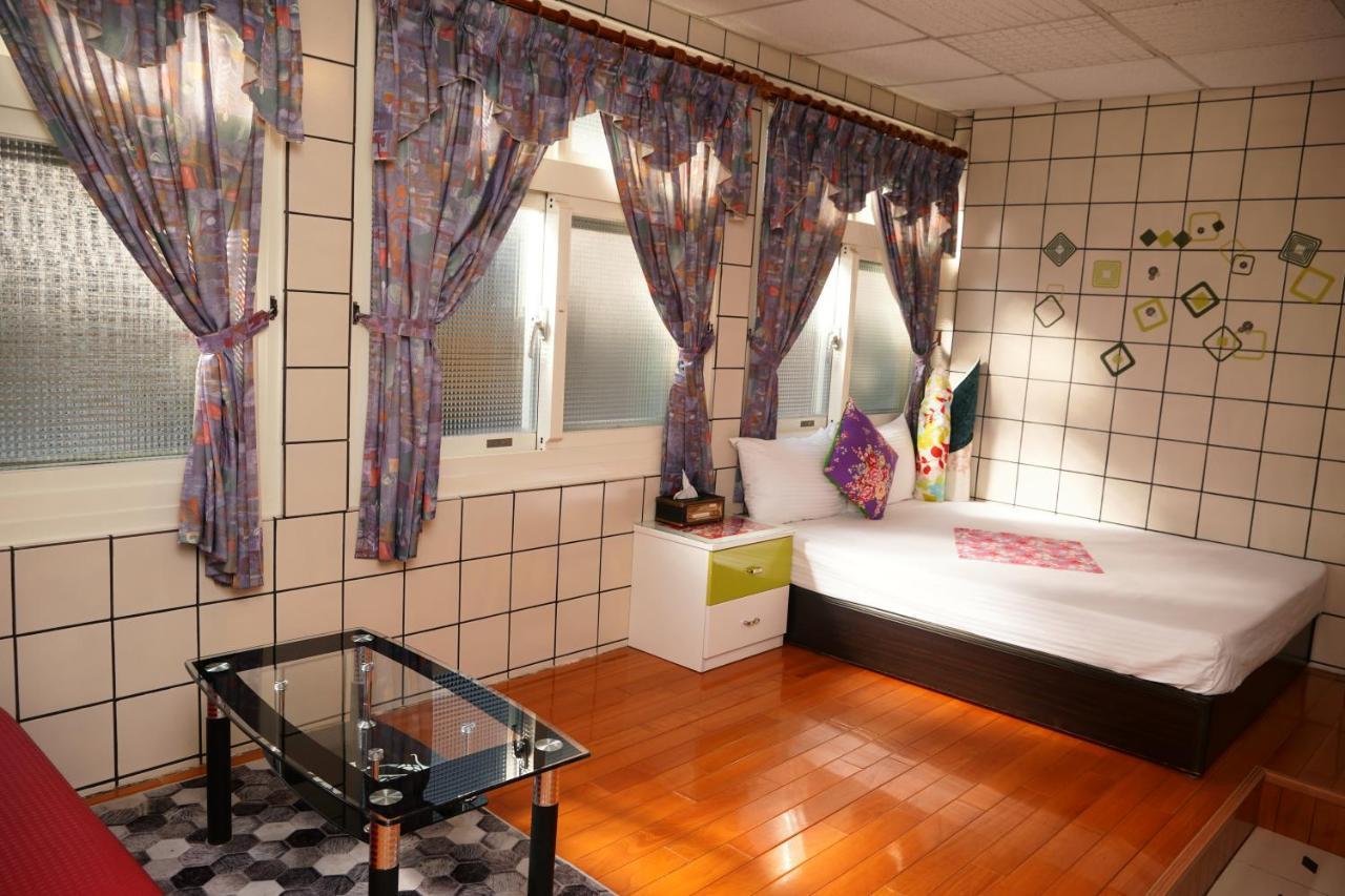 Hsin Hsin Hotel Miaoli Bagian luar foto