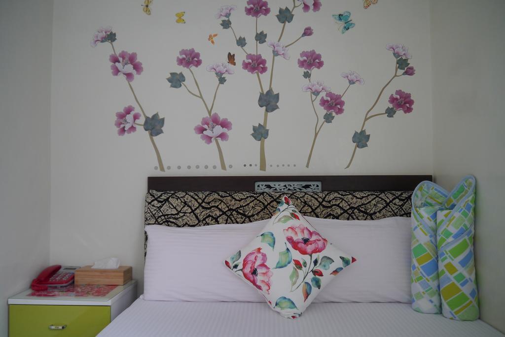 Hsin Hsin Hotel Miaoli Bagian luar foto
